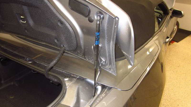 2016-2021-Chevrolet-Camaro-Trunk-Lid-Support-Struts-Replacement-Guide-001