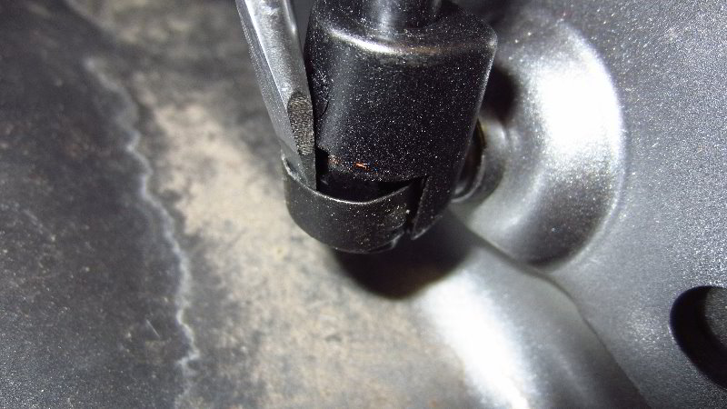 2016-2021-Chevrolet-Camaro-Trunk-Lid-Support-Struts-Replacement-Guide-004