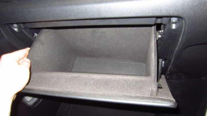 2016-2021-Mazda-CX-9-Cabin-Air-Filter-Replacement-Guide-031