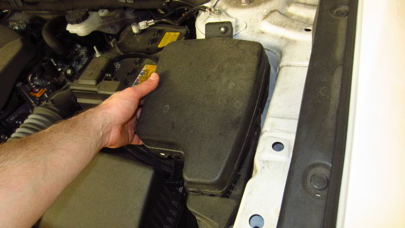 2016-2021-Mazda-CX-9-Electrical-Fuse-Replacement-Guide-004