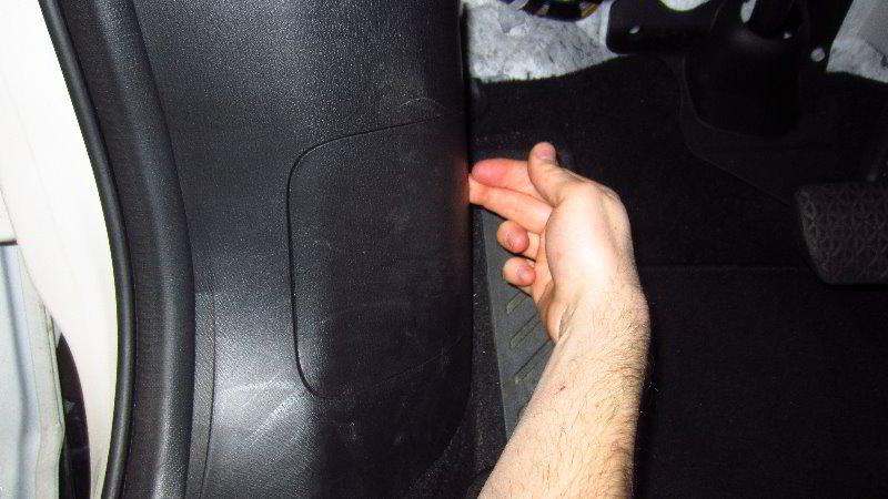 2016-2021-Mazda-CX-9-Electrical-Fuse-Replacement-Guide-009