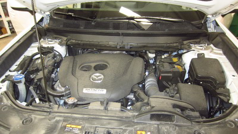 2016-2021-Mazda-CX-9-Engine-Air-Filter-Replacement-Guide-001