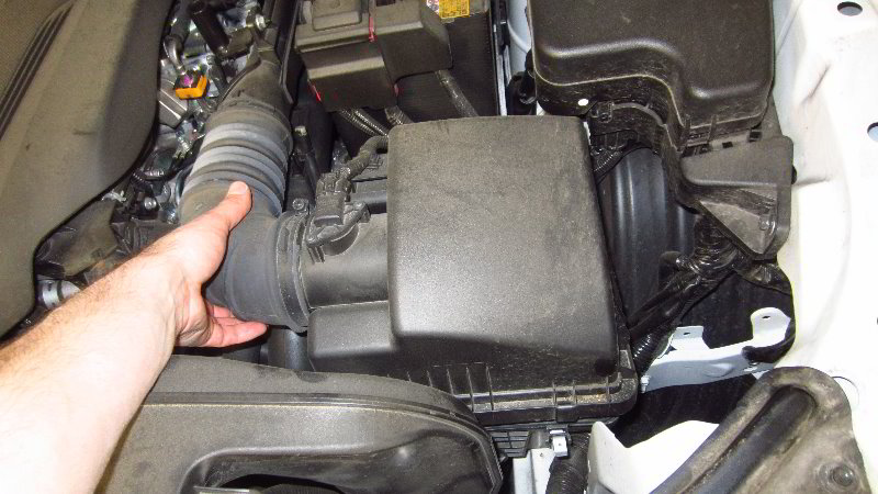 2016-2021-Mazda-CX-9-Engine-Air-Filter-Replacement-Guide-008