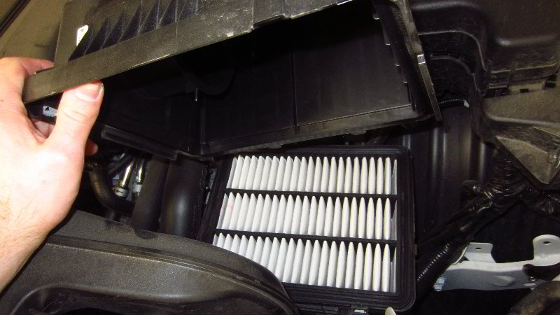 2016-2021-Mazda-CX-9-Engine-Air-Filter-Replacement-Guide-009