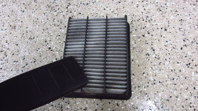 2016-2021-Mazda-CX-9-Engine-Air-Filter-Replacement-Guide-013