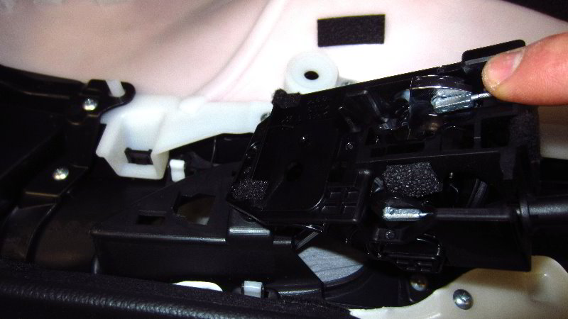 2016-2021-Mazda-CX-9-Interior-Door-Panel-Removal-Guide-019