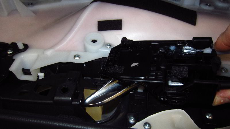 2016-2021-Mazda-CX-9-Interior-Door-Panel-Removal-Guide-034