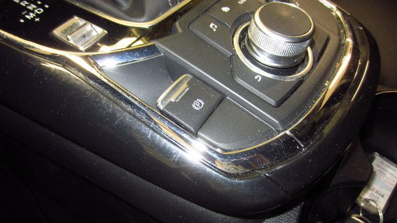 2016-2021-Mazda-CX-9-Rear-Disc-Brake-Pads-Replacement-Guide-002