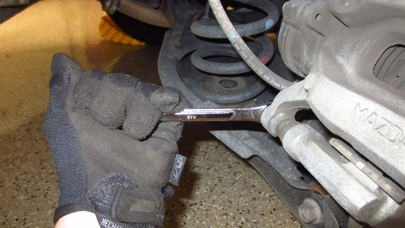 2016-2021-Mazda-CX-9-Rear-Disc-Brake-Pads-Replacement-Guide-016