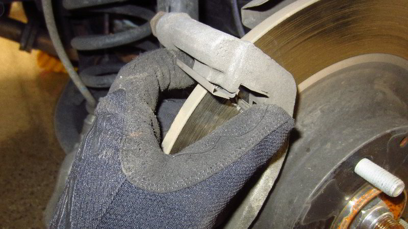 2016-2021-Mazda-CX-9-Rear-Disc-Brake-Pads-Replacement-Guide-024