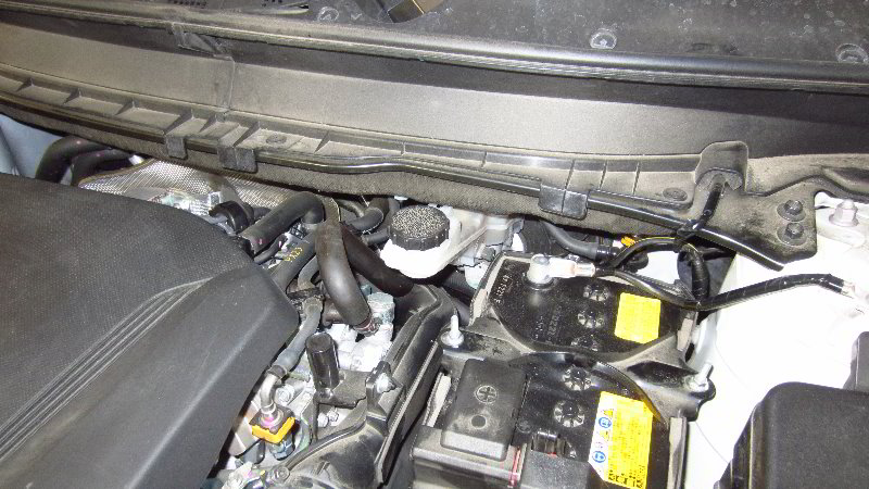 2016-2021-Mazda-CX-9-Rear-Disc-Brake-Pads-Replacement-Guide-027