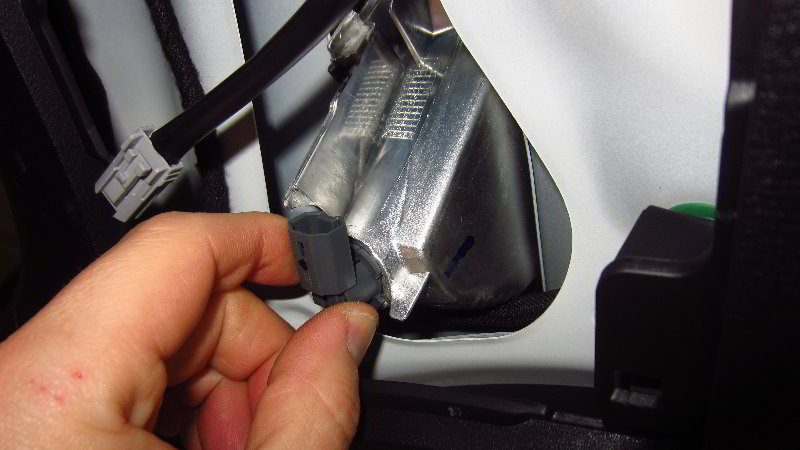 2016-2021-Mazda-CX-9-Reverse-Light-Bulbs-Replacement-Guide-016