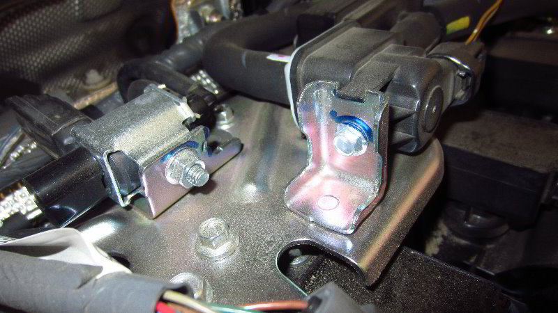 2016-2021-Mazda-CX-9-Spark-Plugs-Replacement-Guide-008