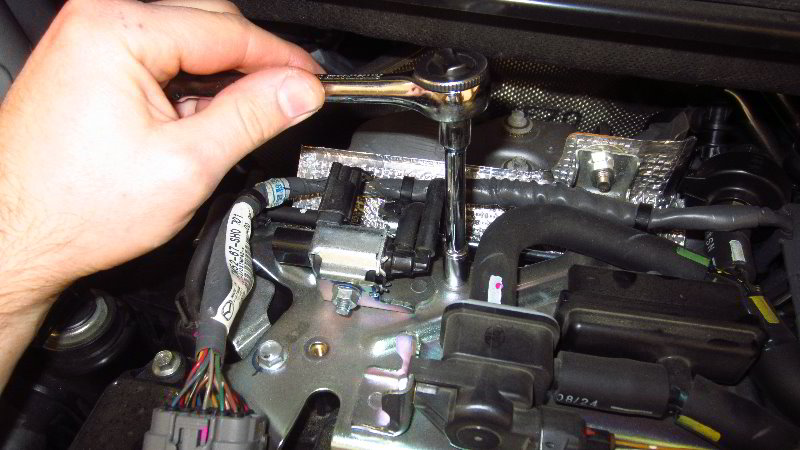 2016-2021-Mazda-CX-9-Spark-Plugs-Replacement-Guide-014