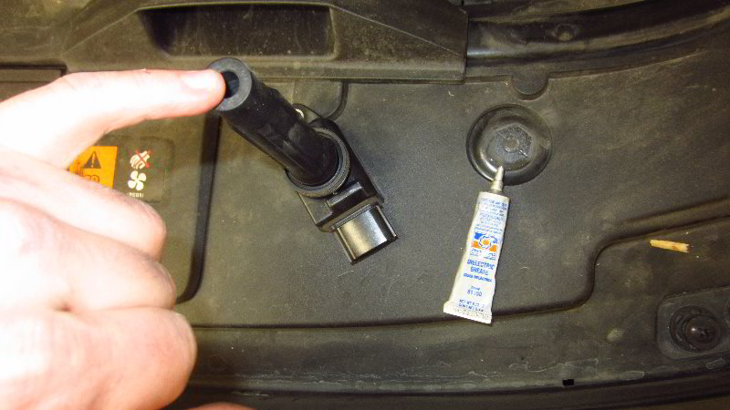 2016-2021-Mazda-CX-9-Spark-Plugs-Replacement-Guide-034