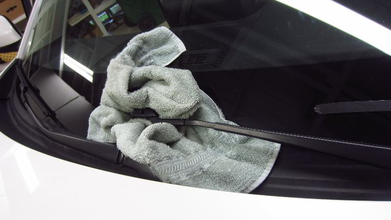 2016-2021-Mazda-CX-9-Windshield-Wiper-Blades-Replacement-Guide-007