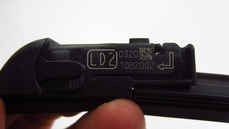 2016-2021-Mazda-CX-9-Windshield-Wiper-Blades-Replacement-Guide-008