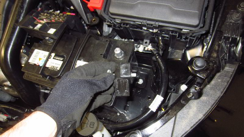 2016-2023-Chevrolet-Malibu-12V-Automotive-Battery-Replacement-Guide-044