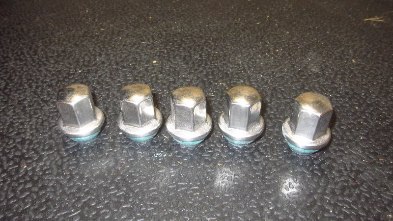 2016-2023-Chevrolet-Malibu-Front-Brake-Pads-Replacement-Guide-005