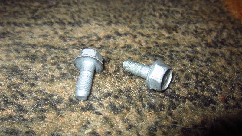 2016-2023-Chevrolet-Malibu-Front-Brake-Pads-Replacement-Guide-012