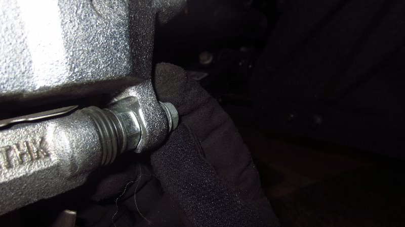 2016-2023-Chevrolet-Malibu-Front-Brake-Pads-Replacement-Guide-041