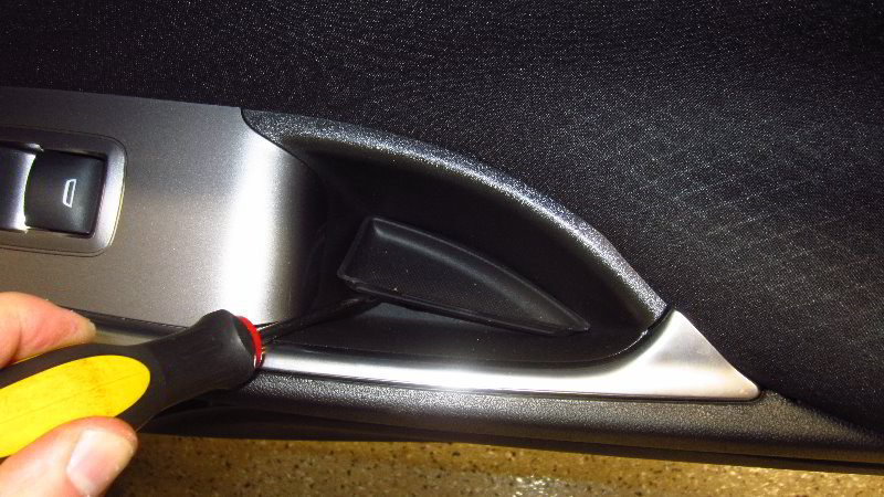 2016-2023-Chevrolet-Malibu-Interior-Door-Panel-Removal-Guide-006