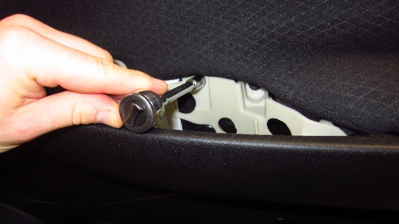 2016-2023-Chevrolet-Malibu-Interior-Door-Panel-Removal-Guide-029
