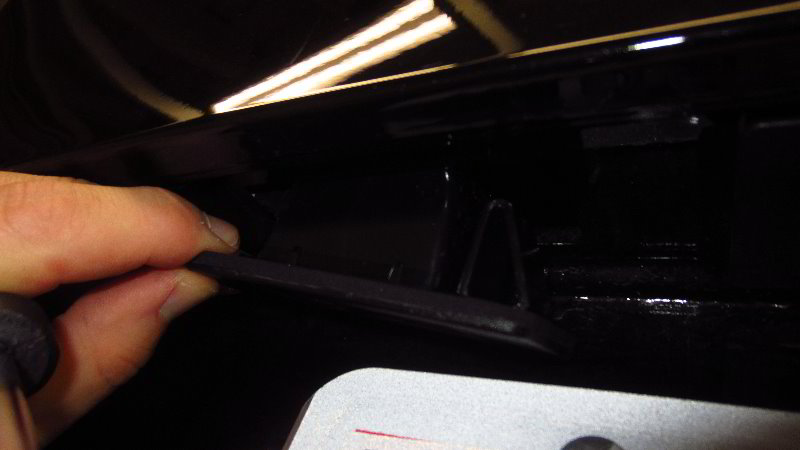 2016-2023-Chevrolet-Malibu-License-Plate-Light-Bulbs-Replacement-Guide-007