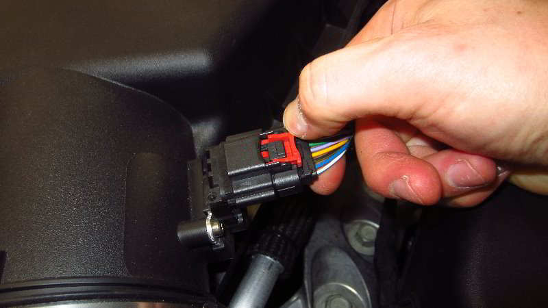 2016-2023-Chevrolet-Malibu-MAF-Sensor-Replacement-Guide-004