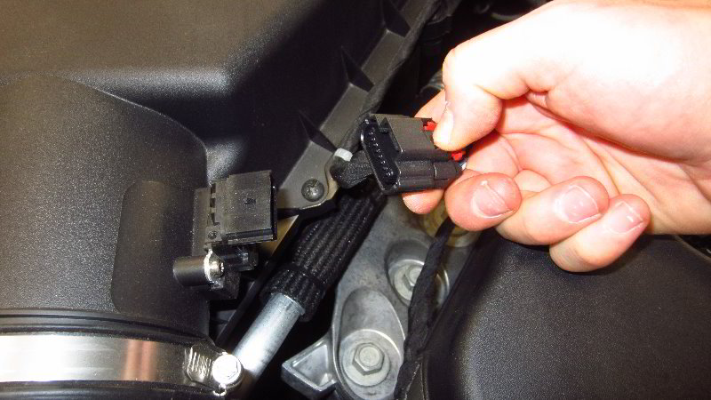 2016-2023-Chevrolet-Malibu-MAF-Sensor-Replacement-Guide-006