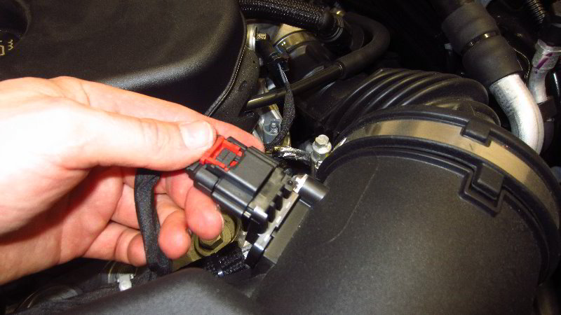 2016-2023-Chevrolet-Malibu-MAF-Sensor-Replacement-Guide-023