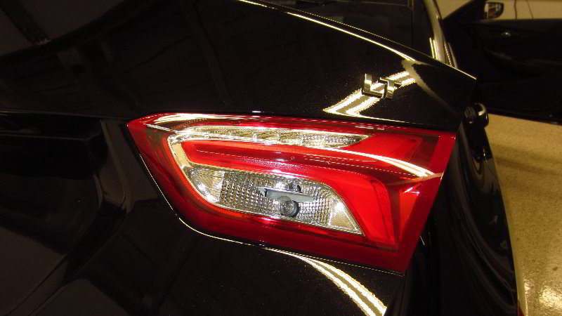 2016-2023-Chevrolet-Malibu-Reverse-Tail-Light-Bulbs-Replacement-Guide-002