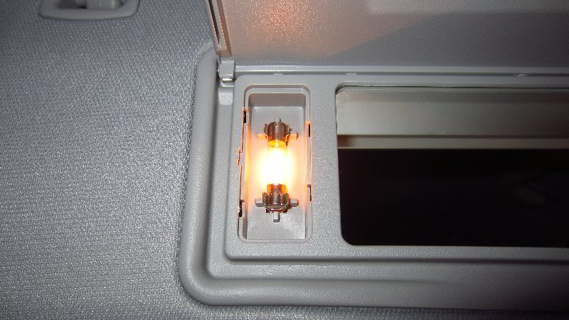 2016-2023-Chevrolet-Malibu-Vanity-Mirror-Light-Bulbs-Replacement-Guide-009