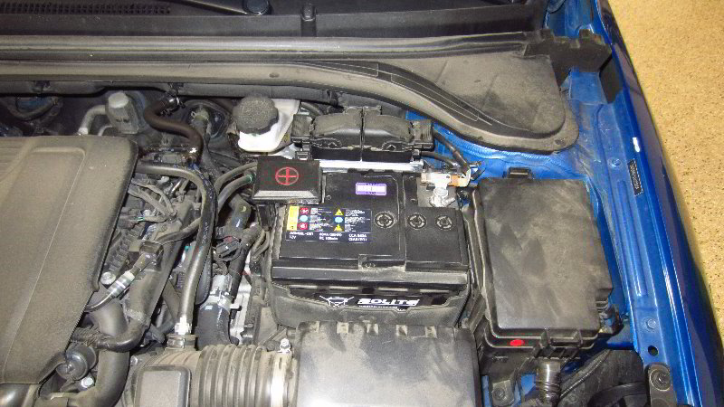 2017-2020-Hyundai-Elantra-12V-Automotive-Battery-Replacement-Guide-027