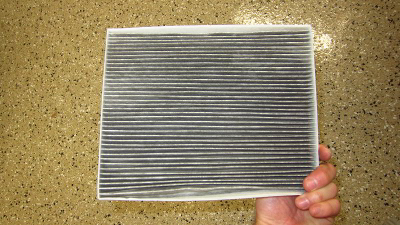 2017-2020-Hyundai-Elantra-Cabin-Air-Filter-Replacement-Guide-022