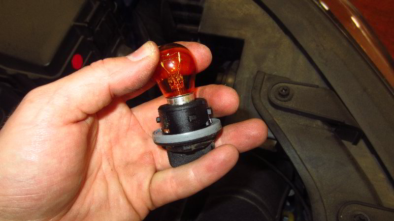 2017-2020-Hyundai-Elantra-Headlight-Bulbs-Replacement-Guide-034