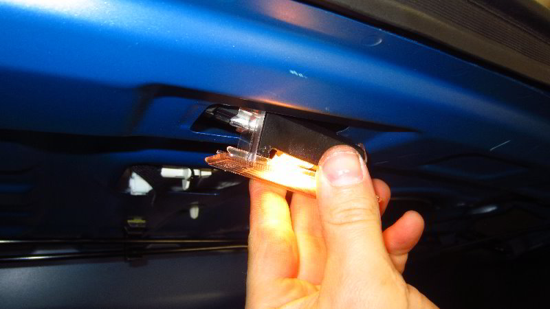 2017-2020-Hyundai-Elantra-Trunk-Light-Bulb-Replacement-Guide-016