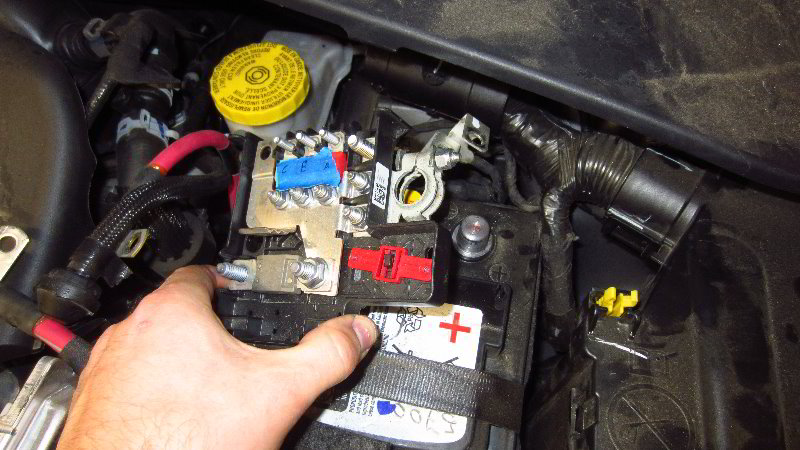 2017-2022-Jeep-Compass-12V-Automotive-Battery-Replacement-Guide-029