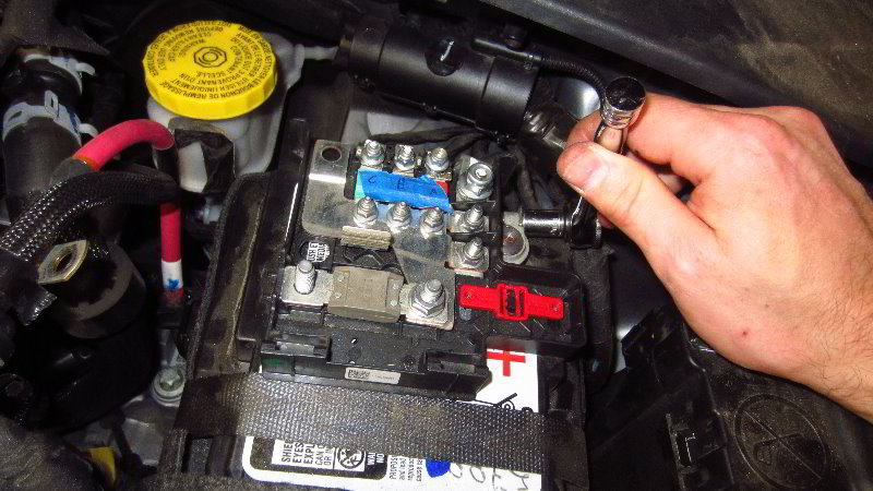 2017-2022-Jeep-Compass-12V-Automotive-Battery-Replacement-Guide-053