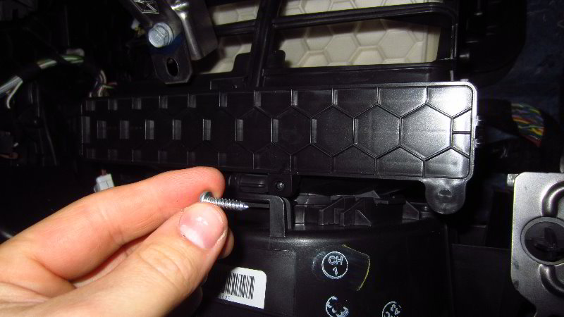 2017-2022-Jeep-Compass-Cabin-Air-Filter-Replacement-Guide-029