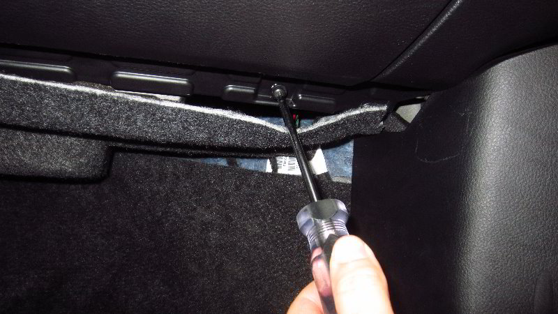 2017-2022-Jeep-Compass-Cabin-Air-Filter-Replacement-Guide-057