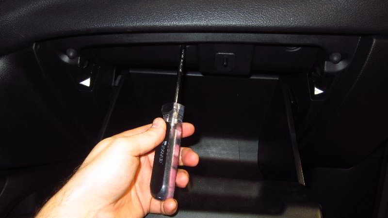 2017-2022-Jeep-Compass-Cabin-Air-Filter-Replacement-Guide-059