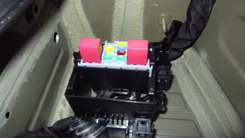 2017-2022-Jeep-Compass-Electrical-Fuse-Replacement-Guide-021