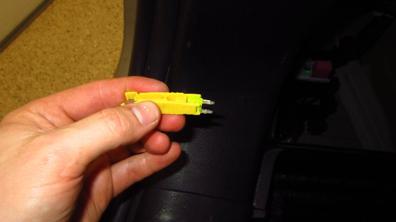 2017-2022-Jeep-Compass-Electrical-Fuse-Replacement-Guide-024