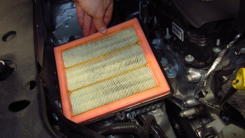 2017-2022-Jeep-Compass-Engine-Air-Filter-Replacement-Guide-012