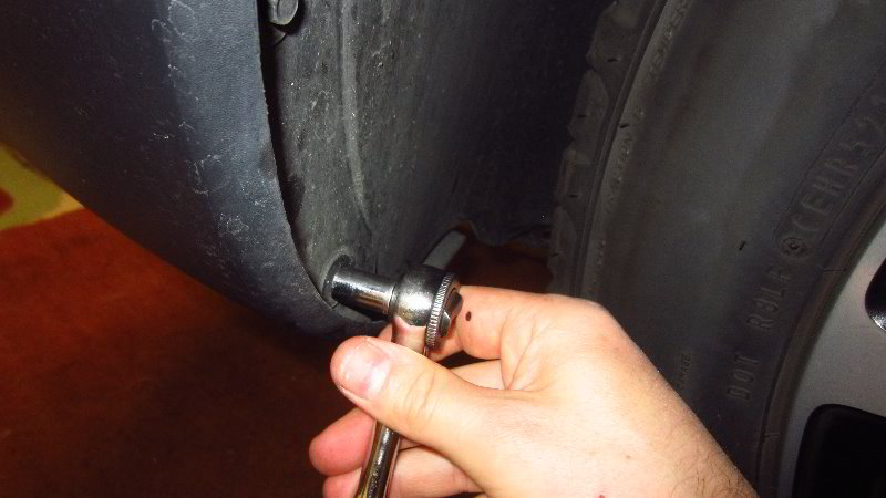 2017-2022-Jeep-Compass-Fog-Light-Bulbs-Replacement-Guide-005