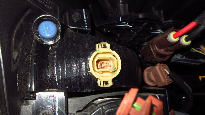 2017-2022-Jeep-Compass-Front-Turn-Signal-DRL-Light-Bulbs-Replacement-Guide-017