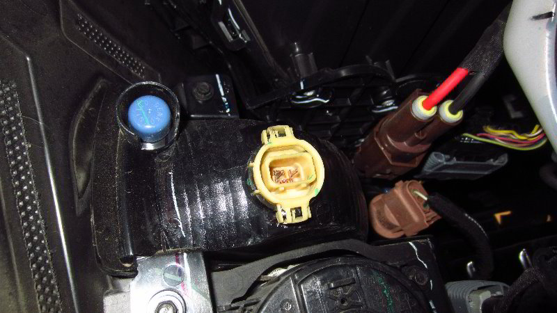 2017-2022-Jeep-Compass-Front-Turn-Signal-DRL-Light-Bulbs-Replacement-Guide-023