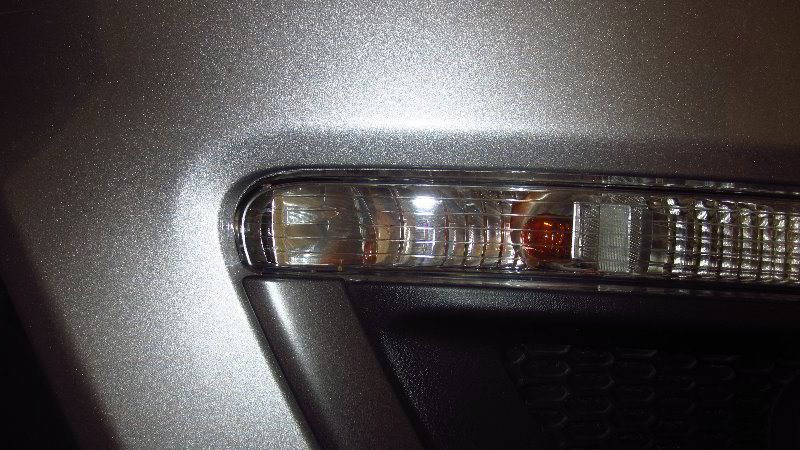 2017-2022-Jeep-Compass-Front-Turn-Signal-DRL-Light-Bulbs-Replacement-Guide-025