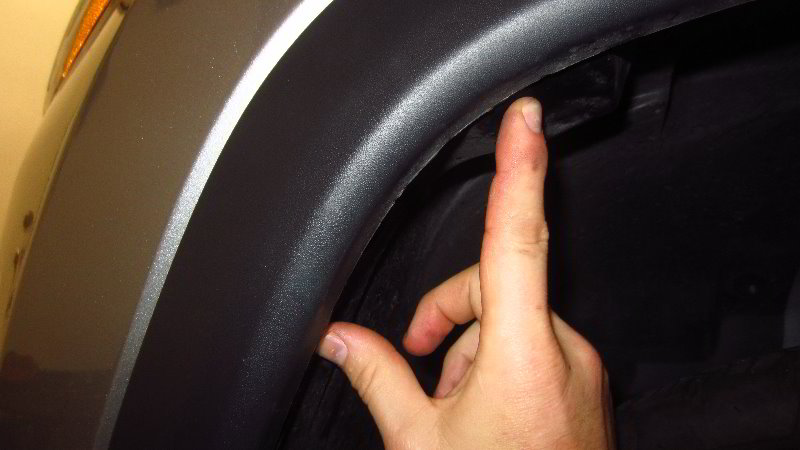 2017-2022-Jeep-Compass-Front-Turn-Signal-DRL-Light-Bulbs-Replacement-Guide-036